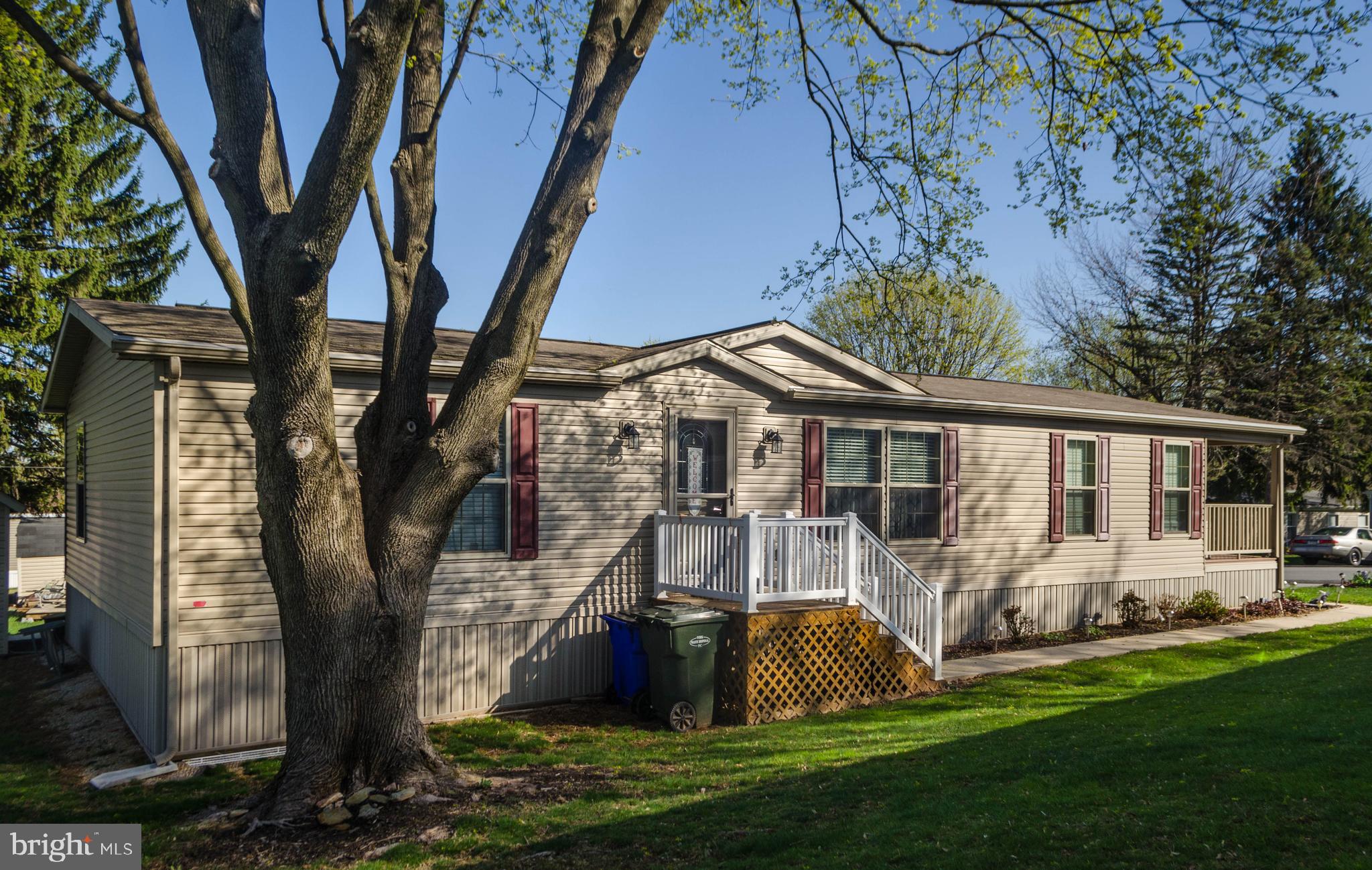 CRESTVIEW ACRES MHP - Residential