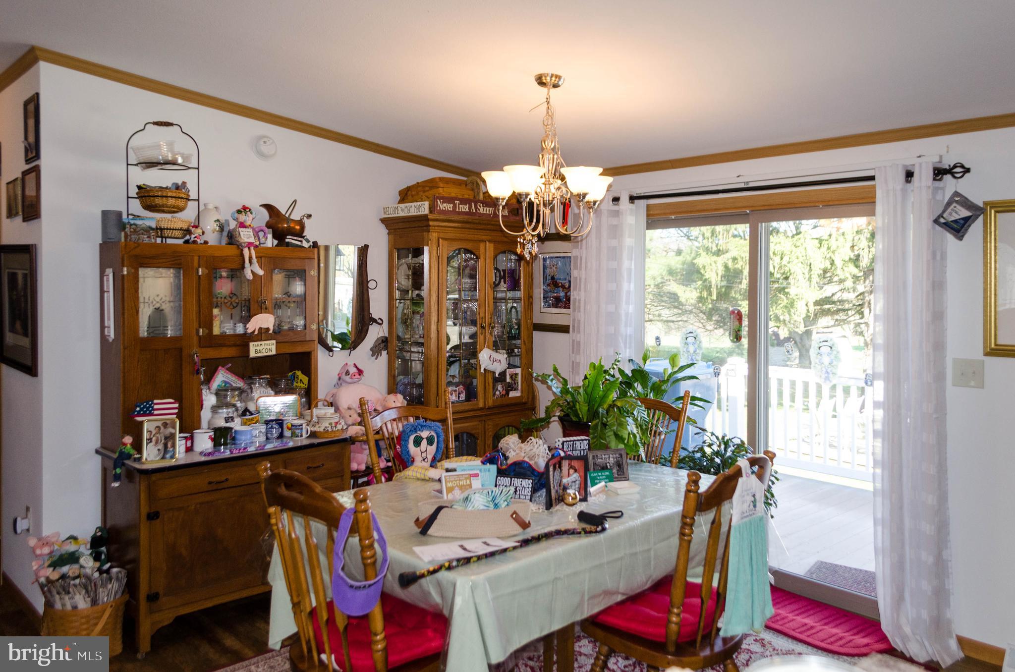 CRESTVIEW ACRES MHP - Residential