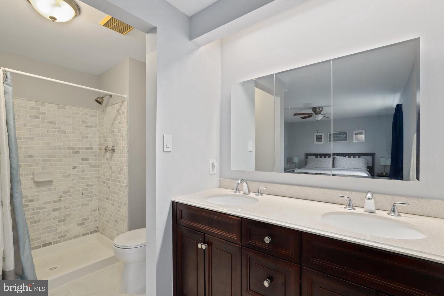 AMBER MEADOWS - Residential Lease