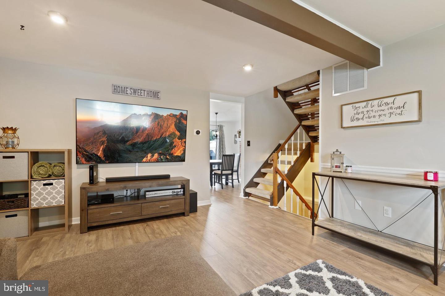 AMBER MEADOWS - Residential Lease