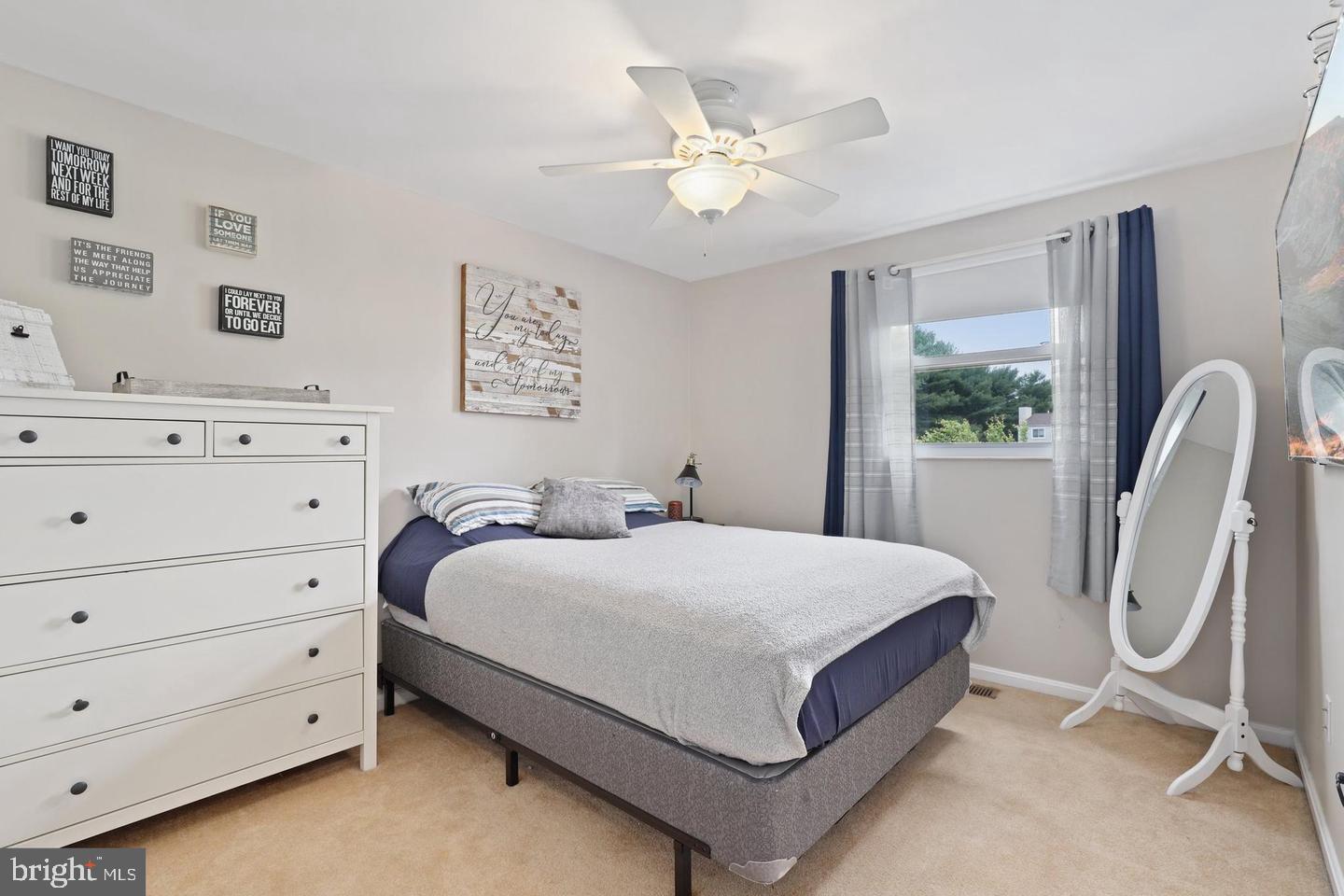 AMBER MEADOWS - Residential Lease