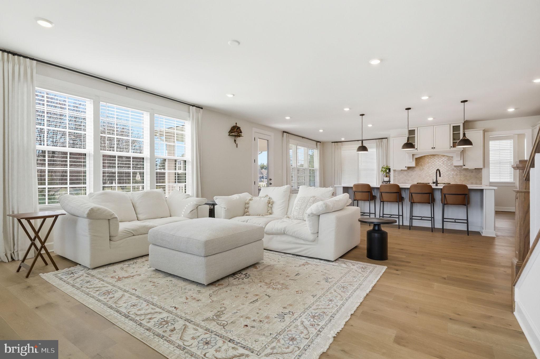 MAYFIELD - Residential