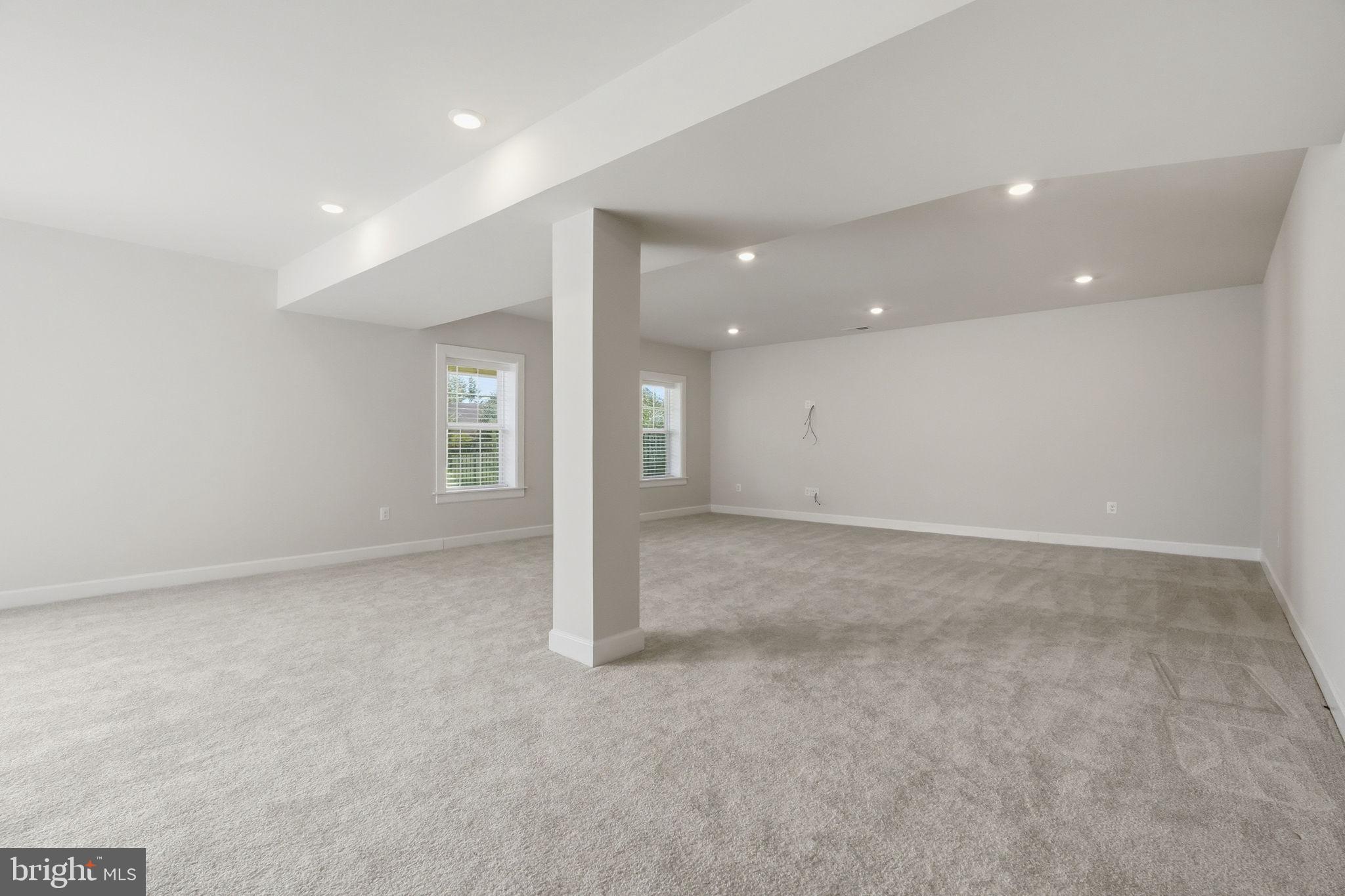 MAYFIELD - Residential