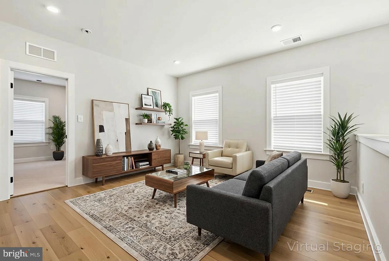 MAYFIELD - Residential