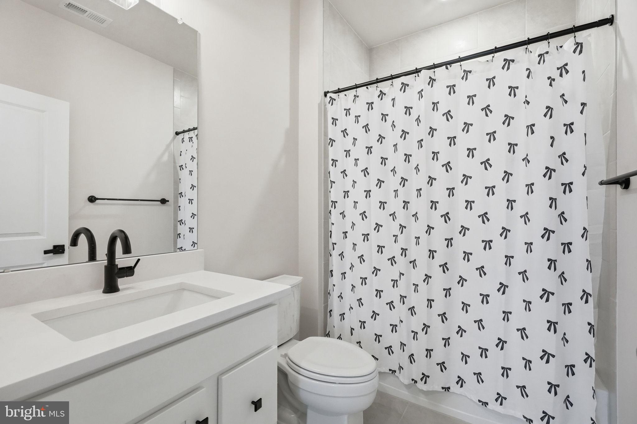 MAYFIELD - Residential