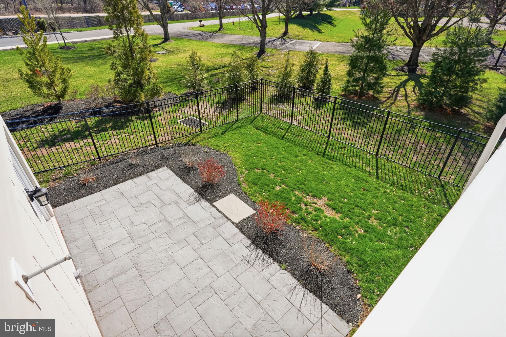 MAYFIELD - Residential