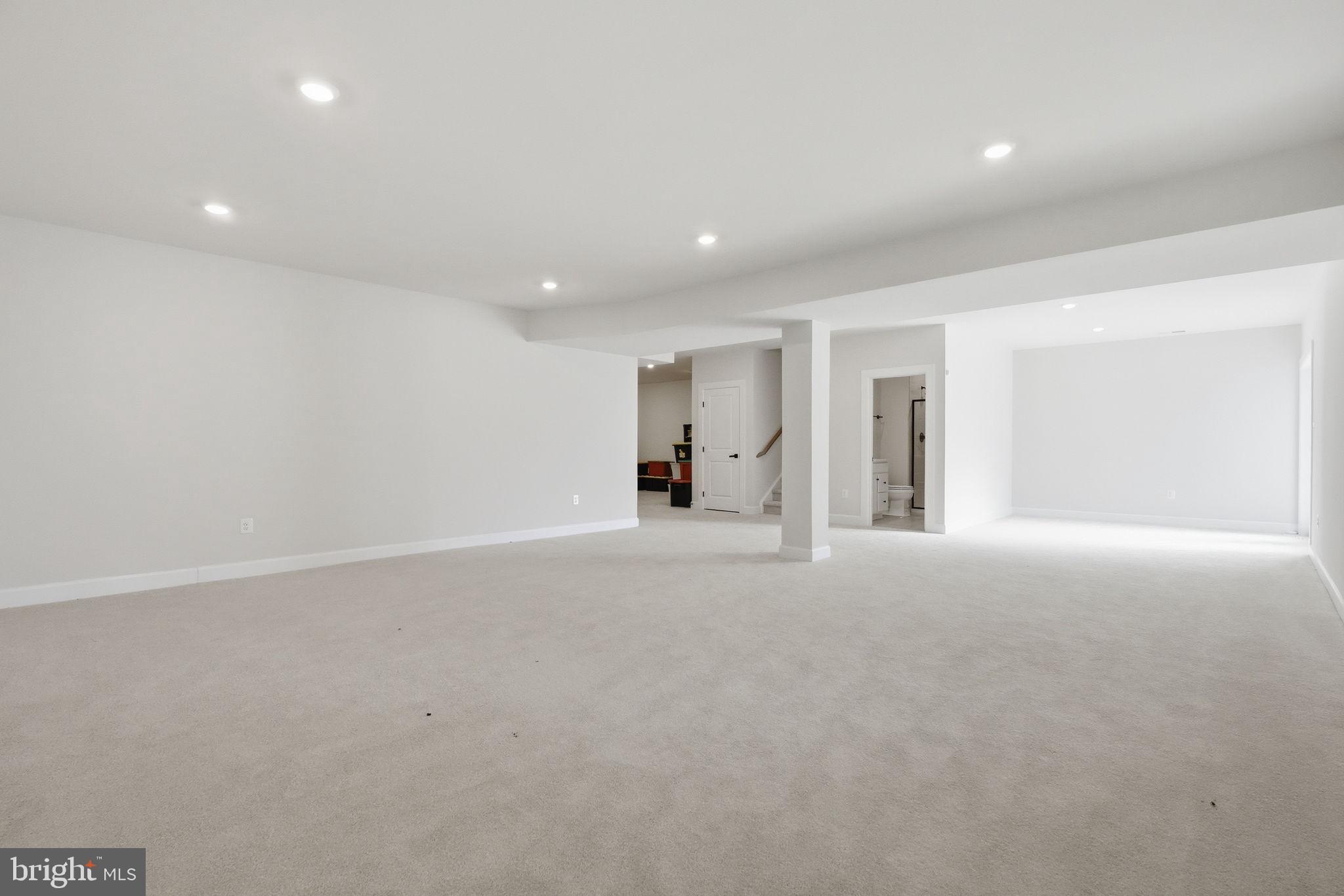 MAYFIELD - Residential