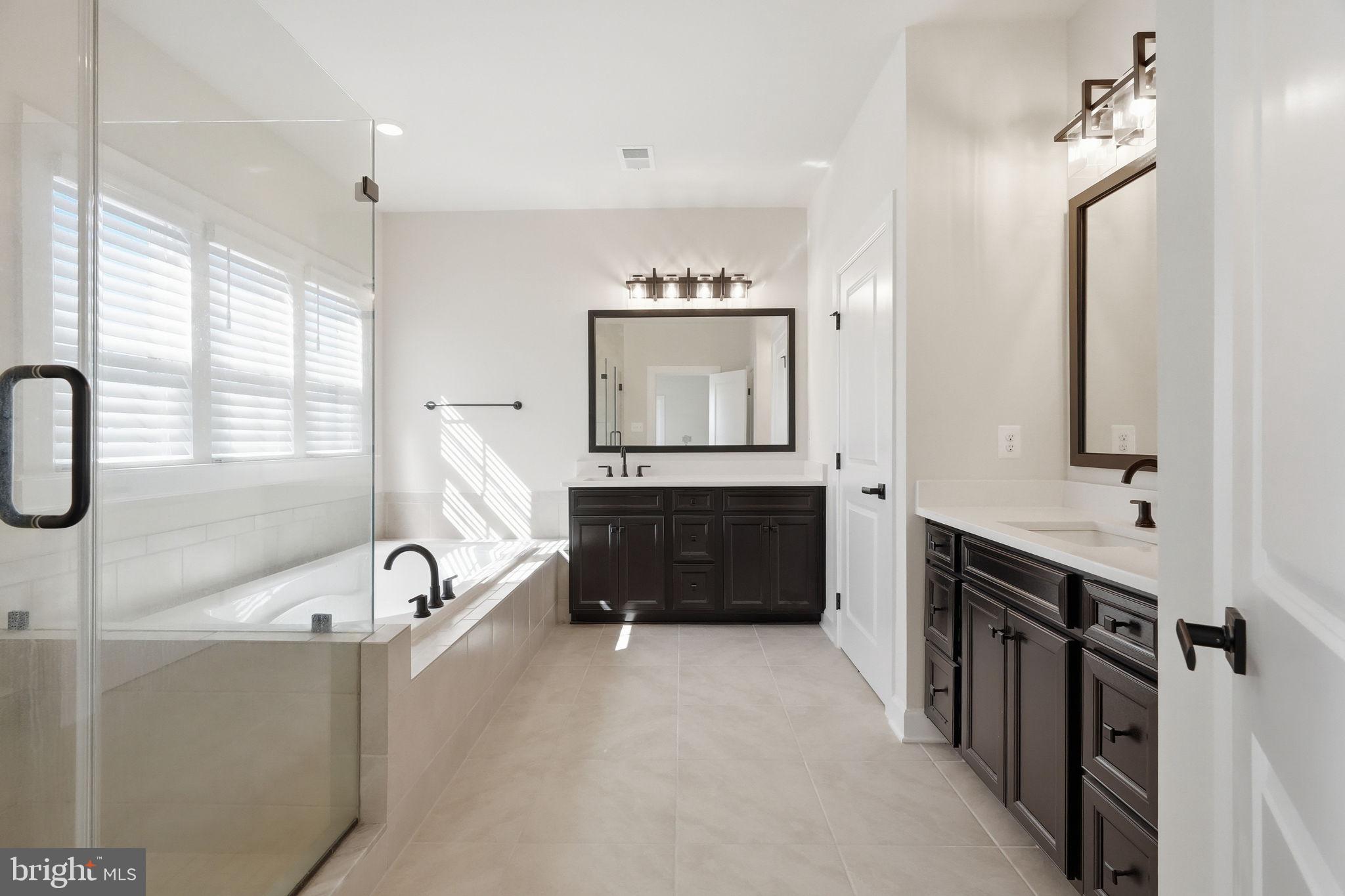 MAYFIELD - Residential