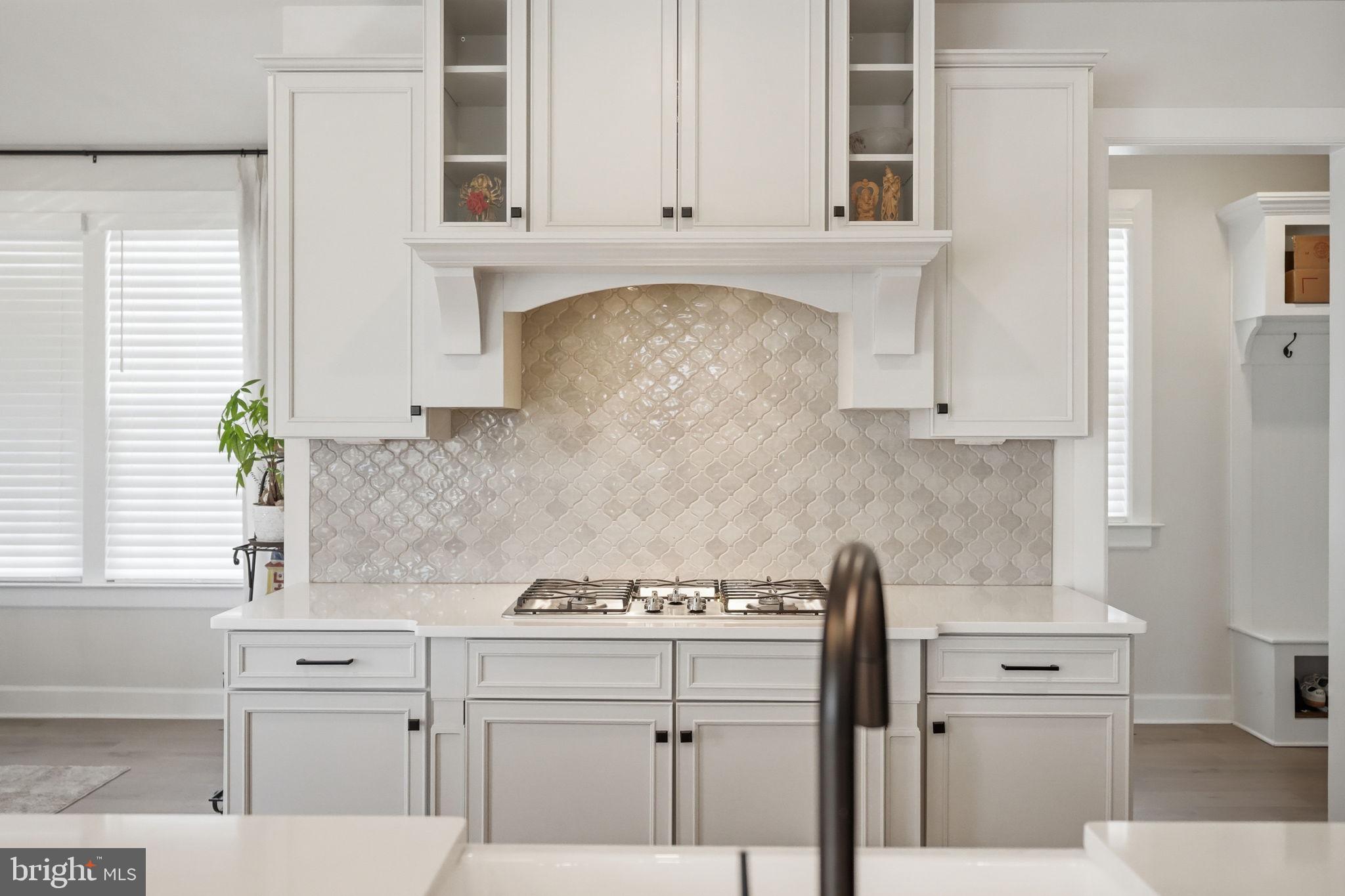 MAYFIELD - Residential