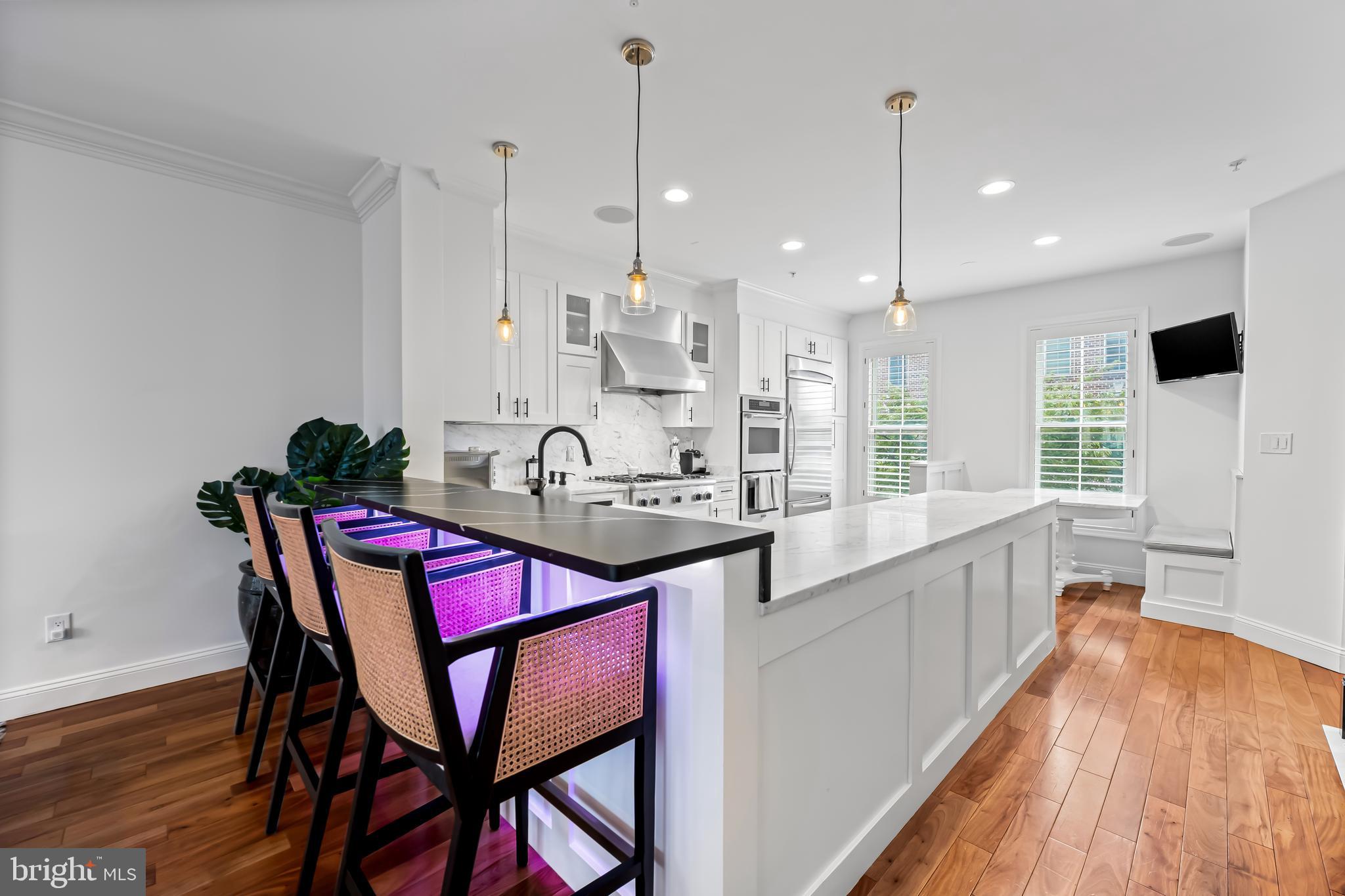 THE MOORINGS AT LIGHTHOUSE POINT - Residential