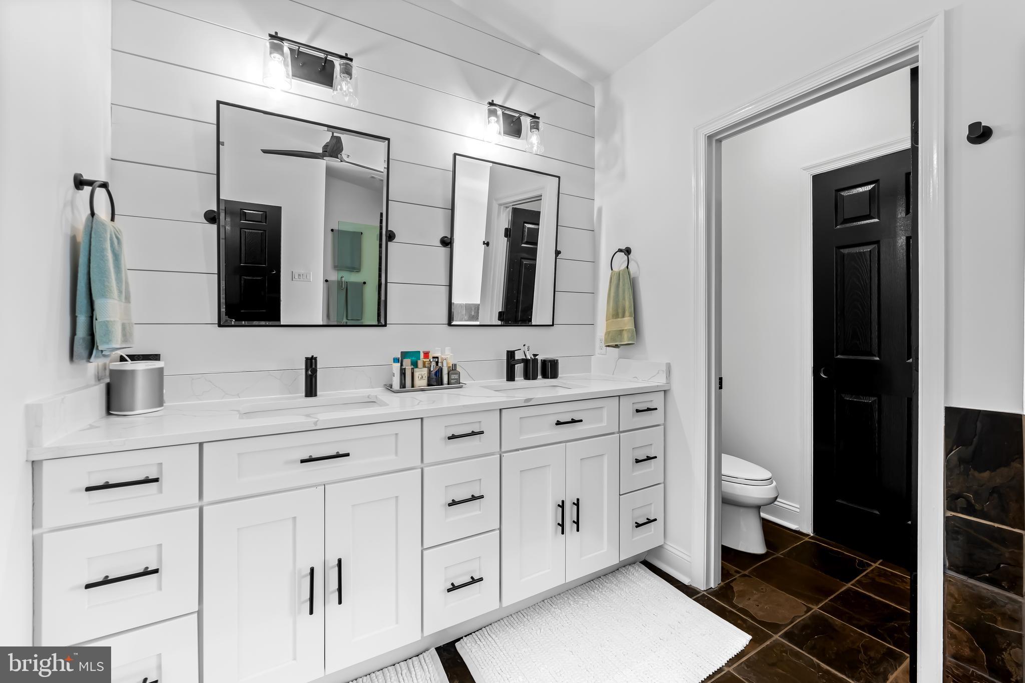 THE MOORINGS AT LIGHTHOUSE POINT - Residential