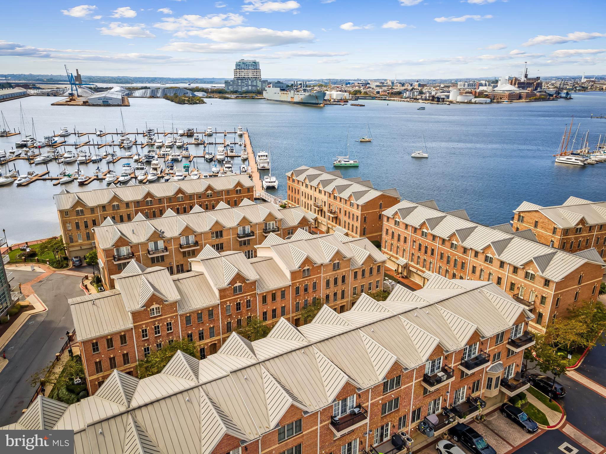 THE MOORINGS AT LIGHTHOUSE POINT - Residential