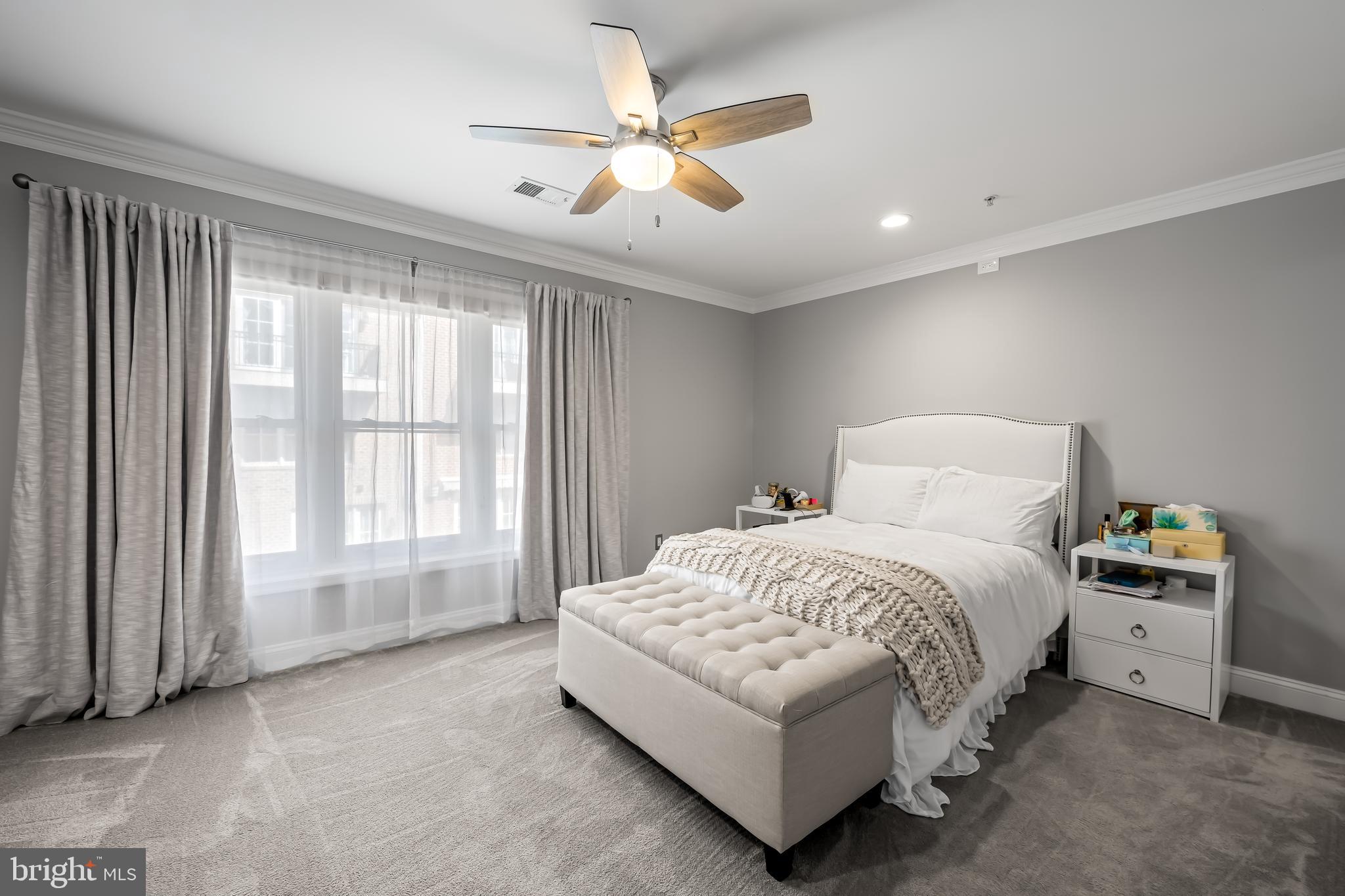 THE MOORINGS AT LIGHTHOUSE POINT - Residential