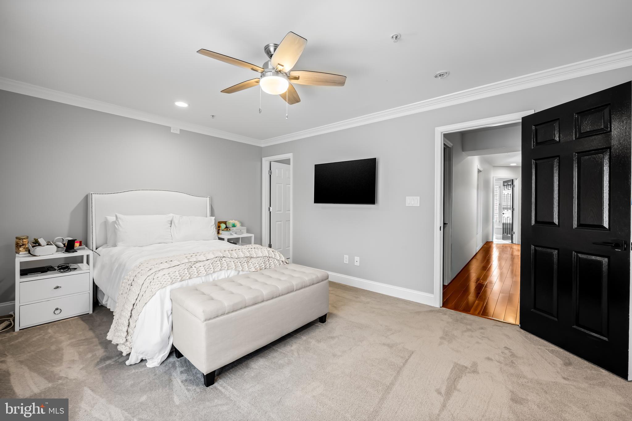 THE MOORINGS AT LIGHTHOUSE POINT - Residential