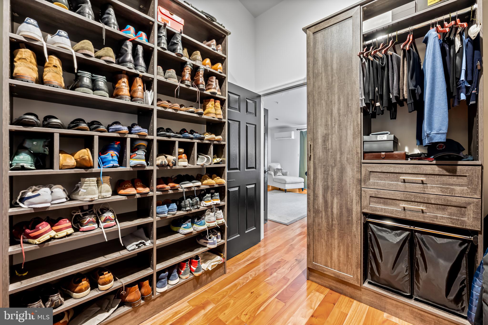 THE MOORINGS AT LIGHTHOUSE POINT - Residential