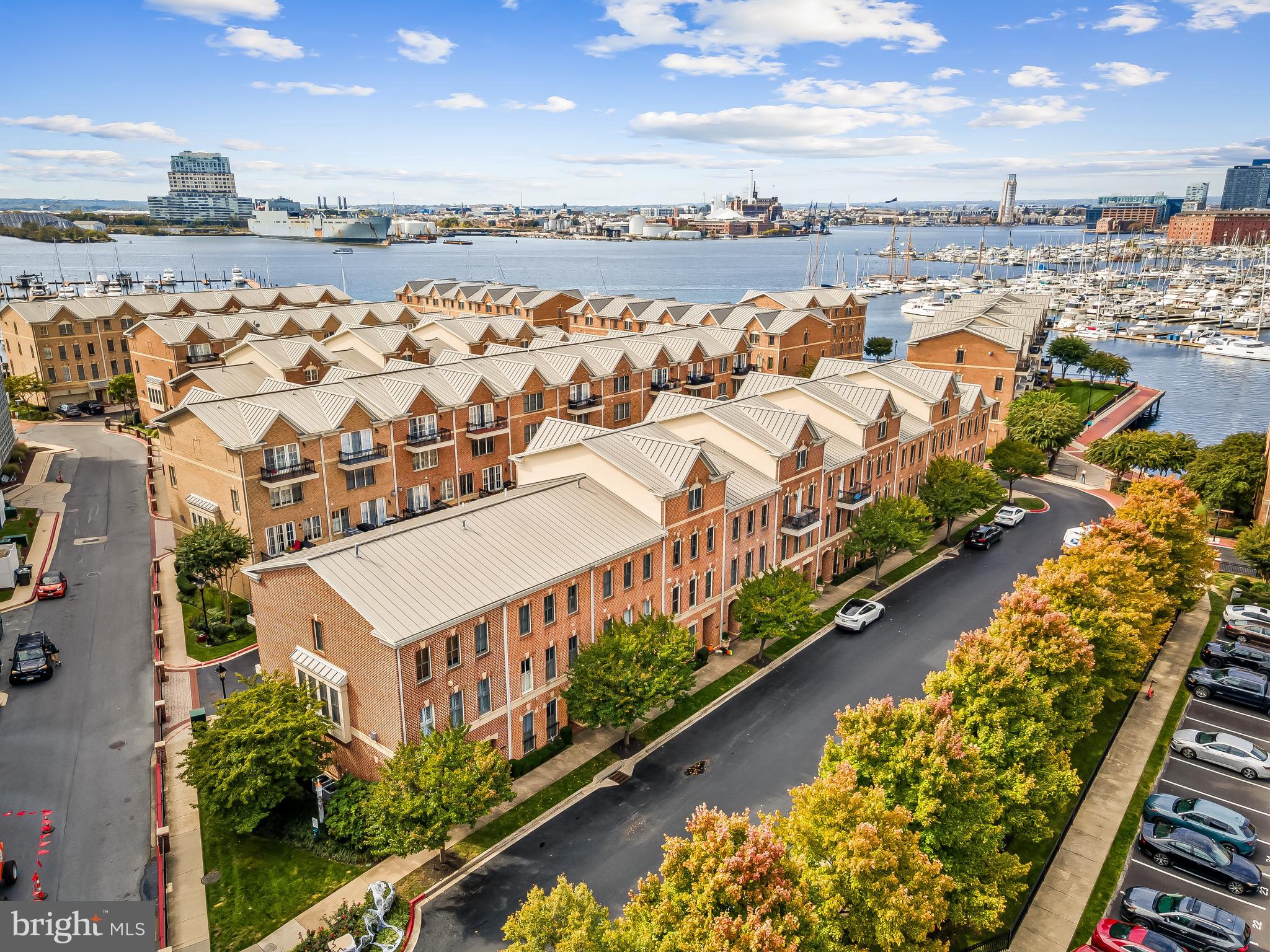 THE MOORINGS AT LIGHTHOUSE POINT - Residential