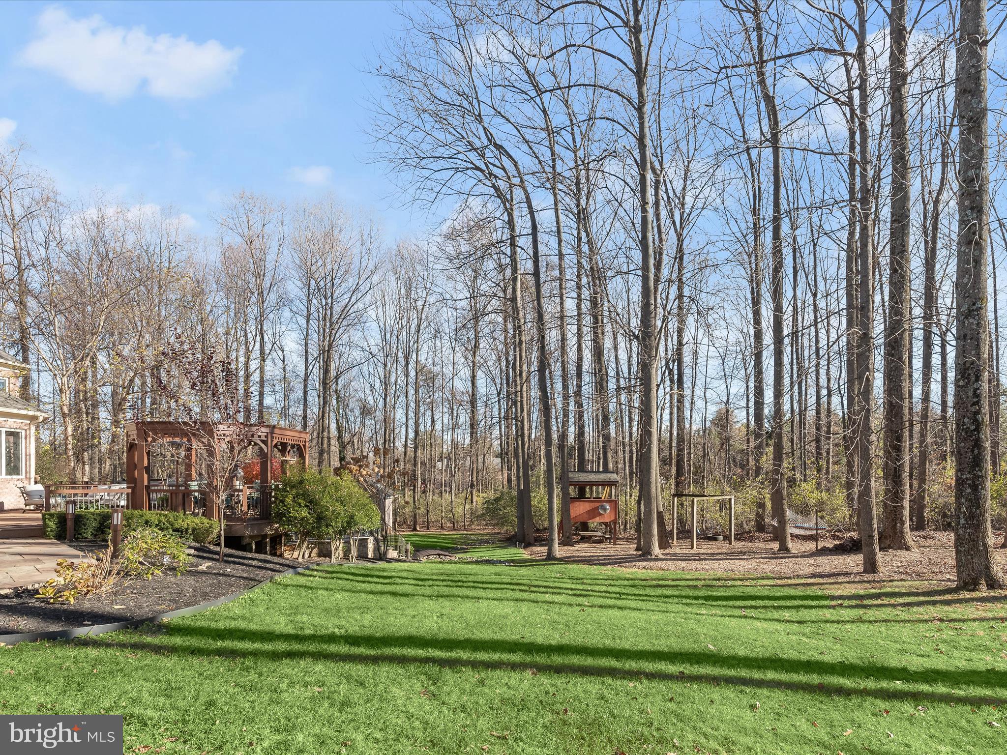 PINDELL WOODS - Residential