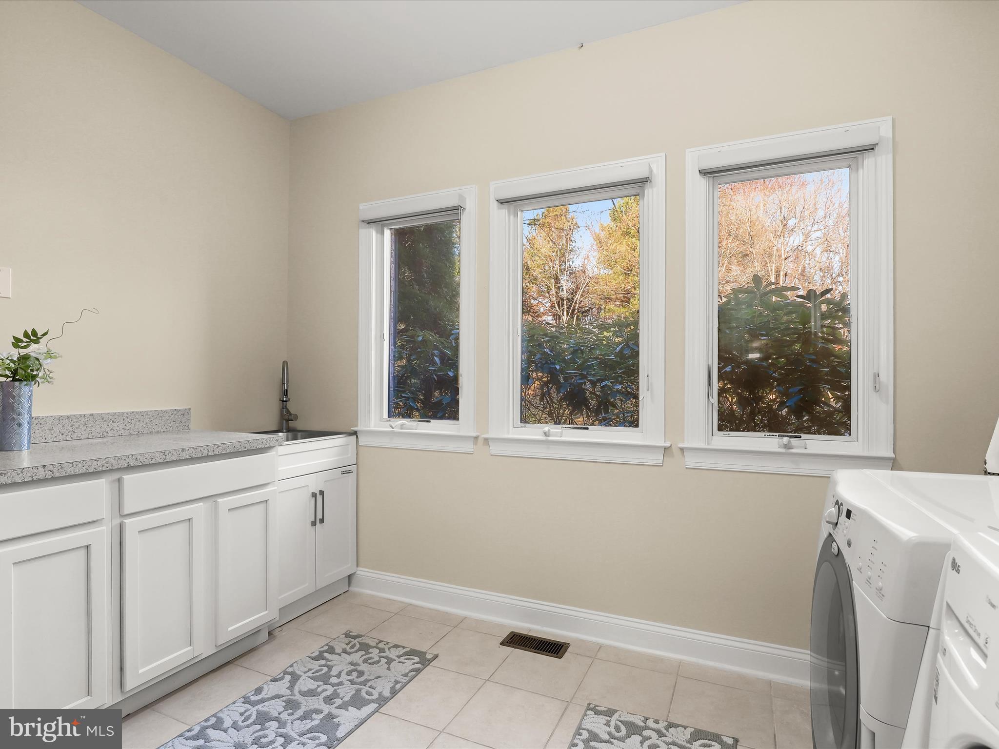 PINDELL WOODS - Residential