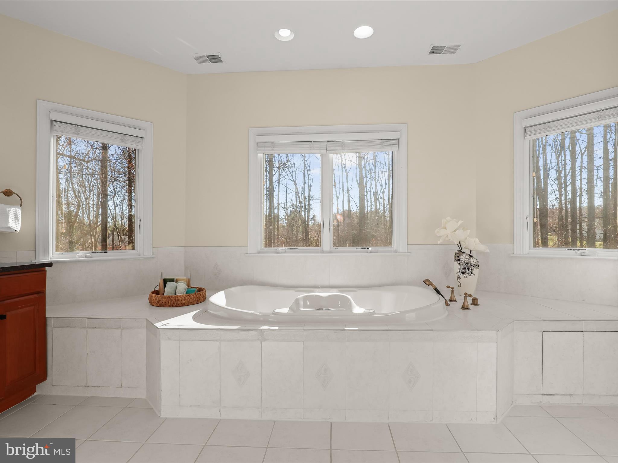 PINDELL WOODS - Residential