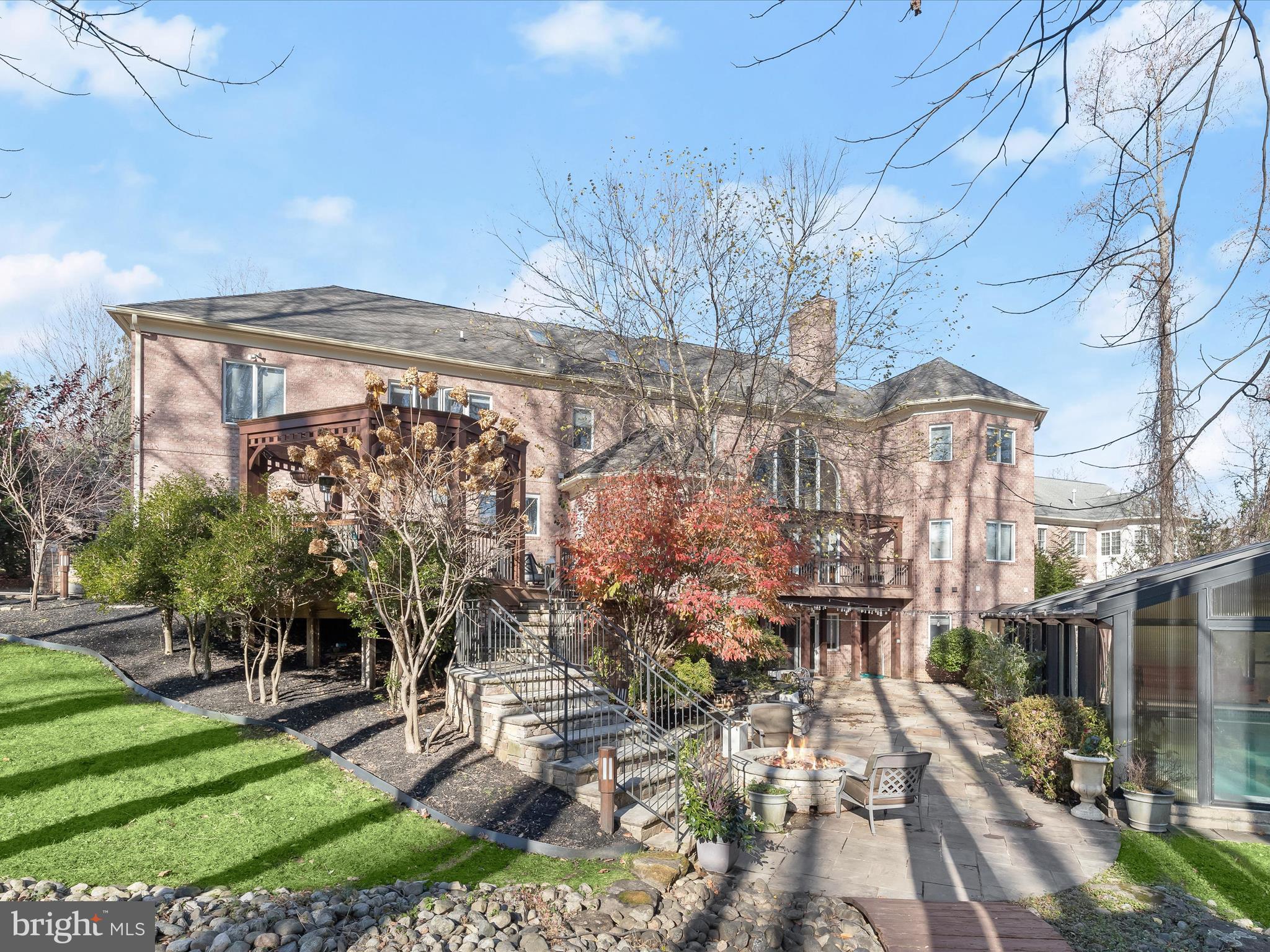 PINDELL WOODS - Residential