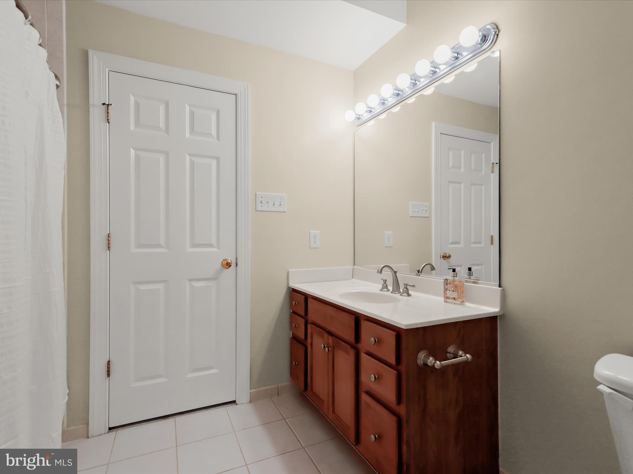 PINDELL WOODS - Residential