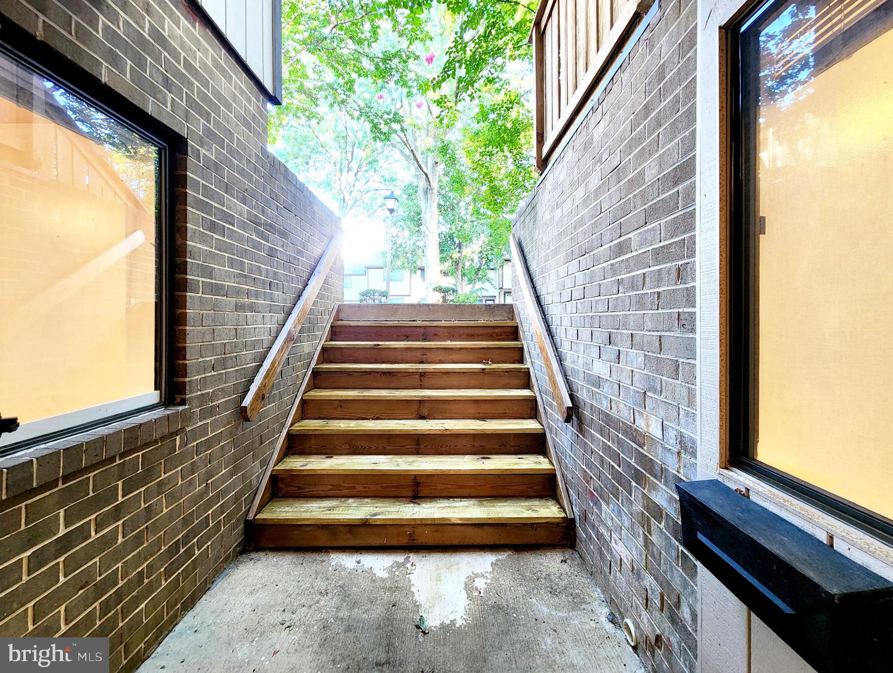 THE WESTERLIES - Residential Lease