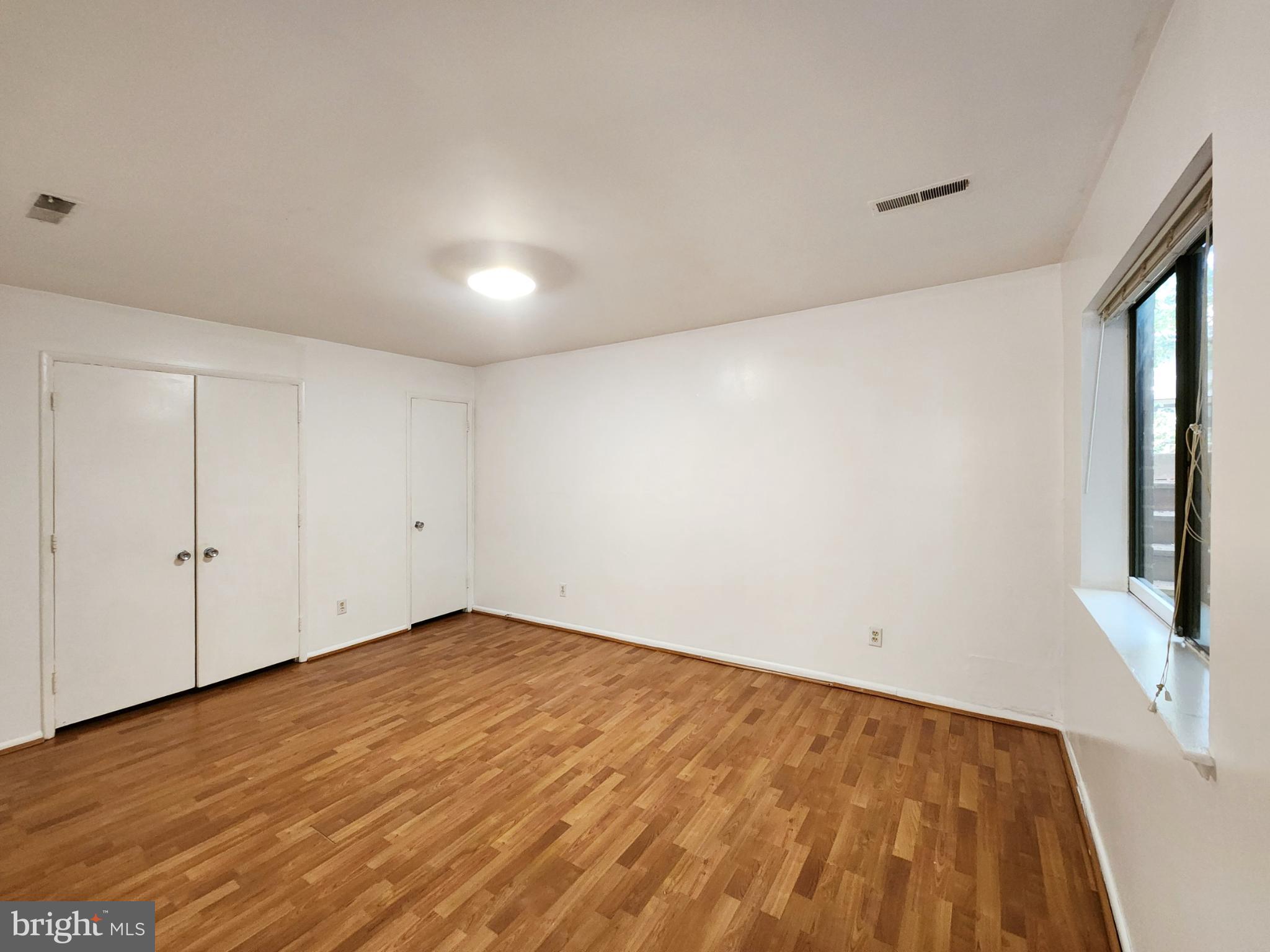 THE WESTERLIES - Residential Lease