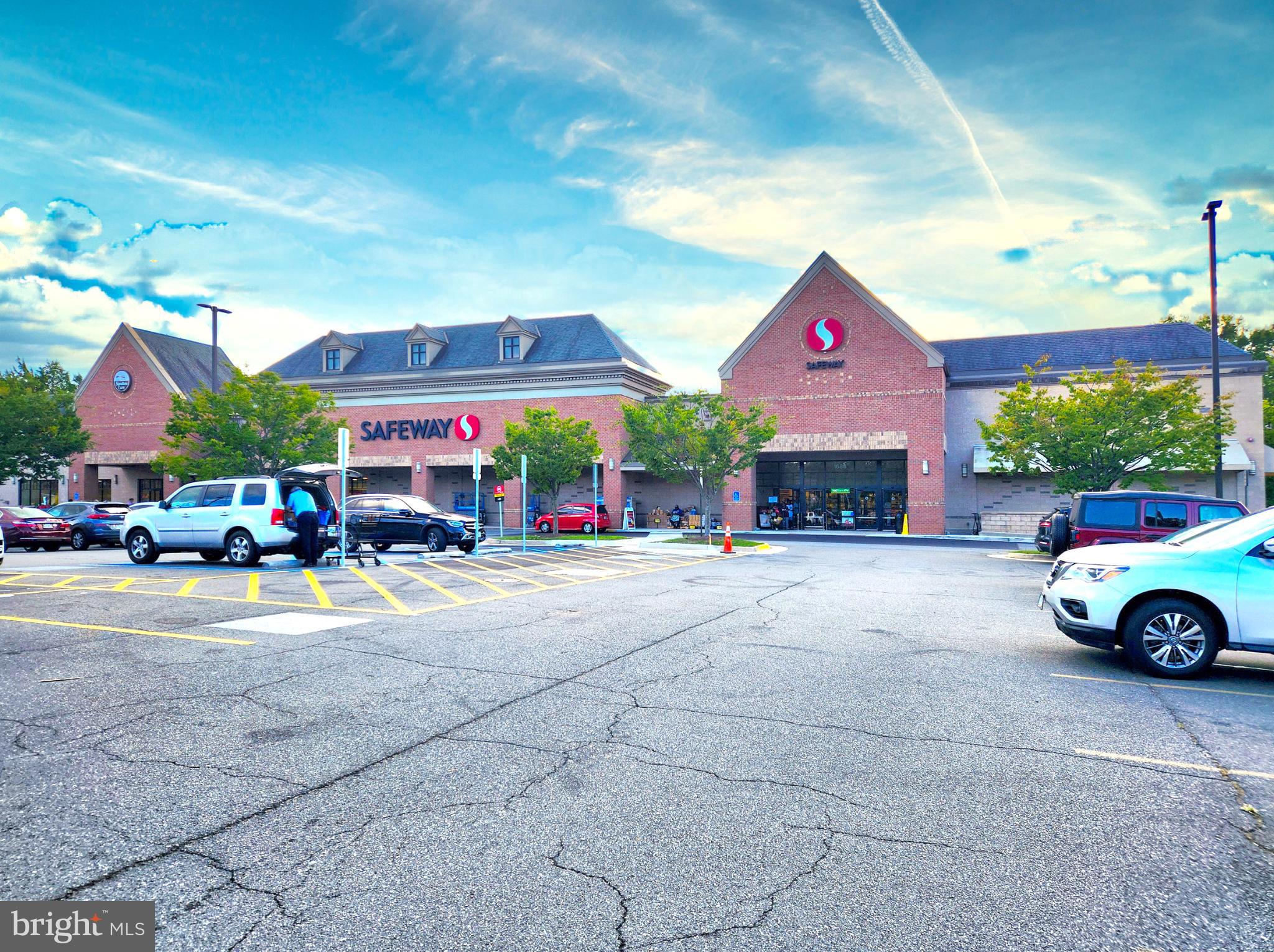 THE WESTERLIES - Residential Lease