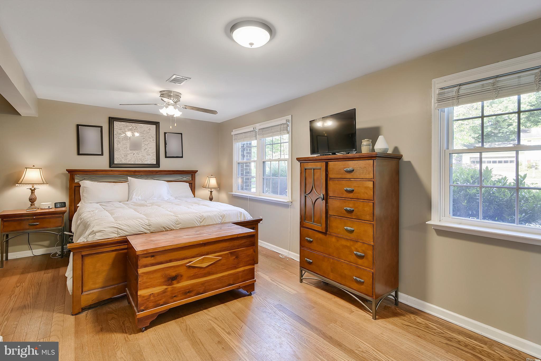 LAKE RIDGE - Residential