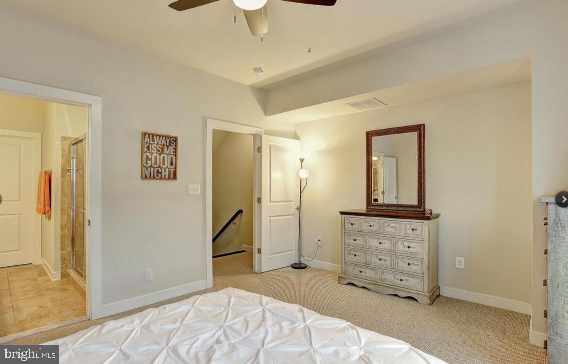 CROWN - Residential Lease