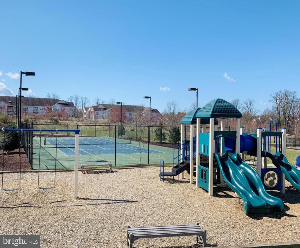 CROWN - Residential Lease