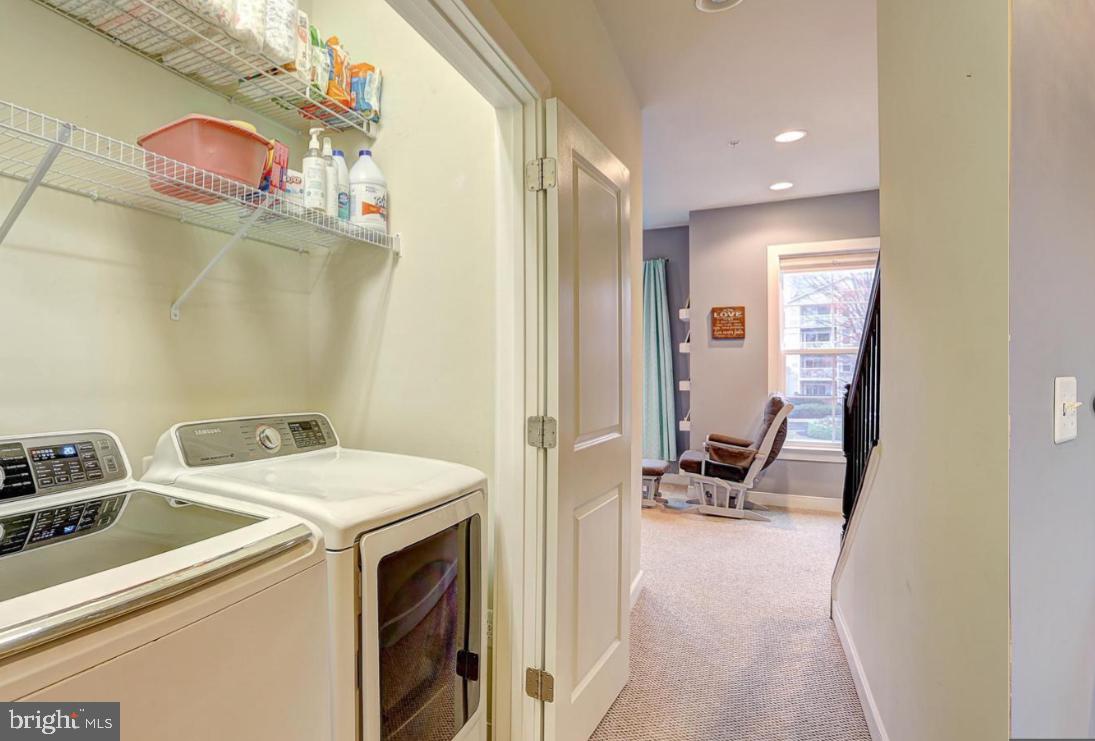 CROWN - Residential Lease