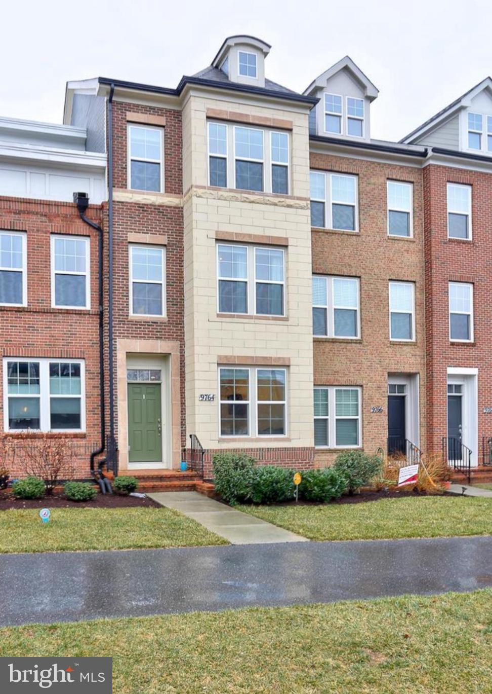 CROWN - Residential Lease