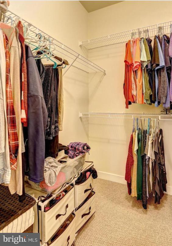 CROWN - Residential Lease