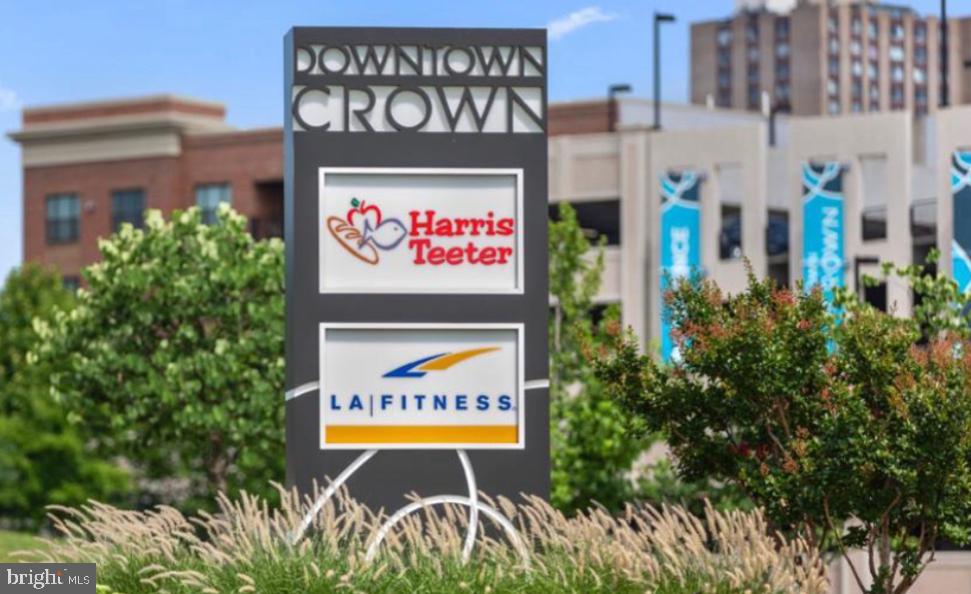 CROWN - Residential Lease