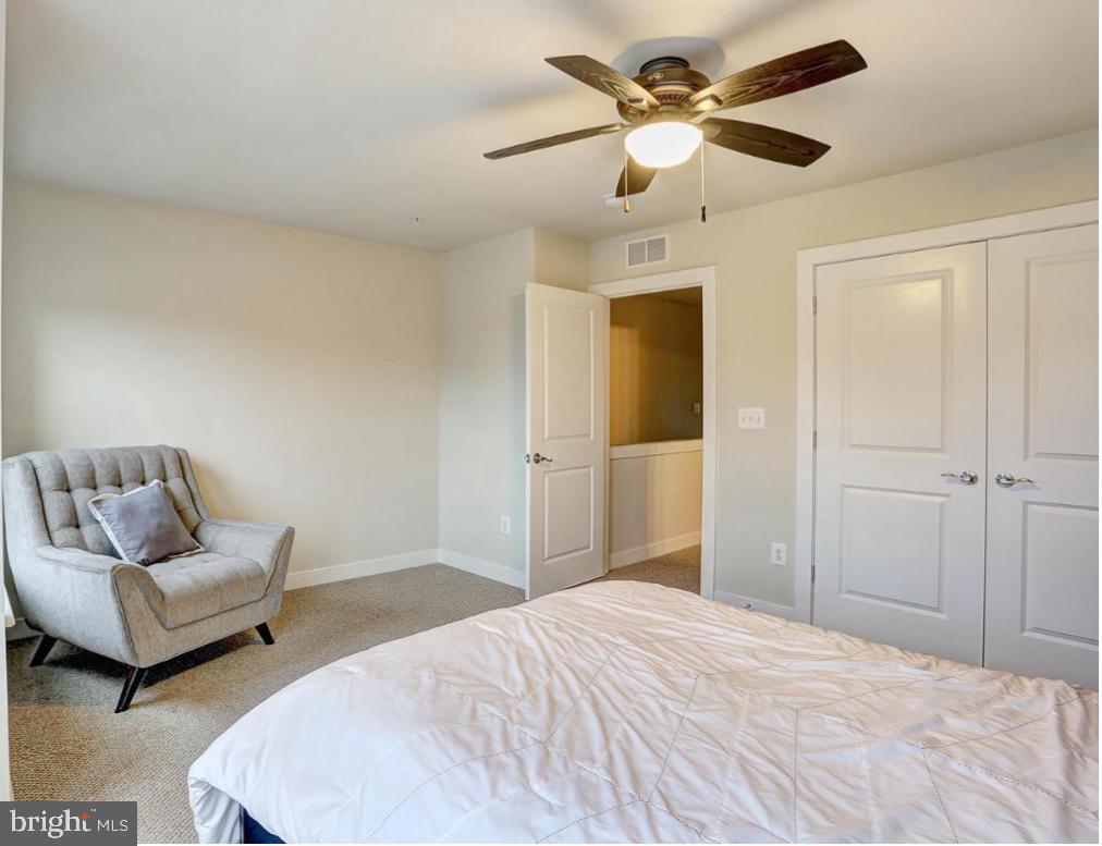 CROWN - Residential Lease