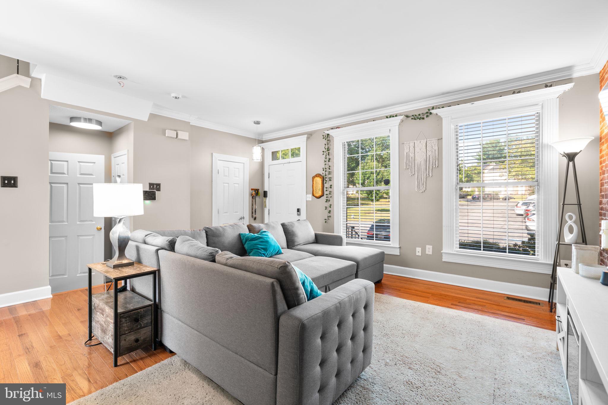 932 LAKE OVERLOOK DRIVE