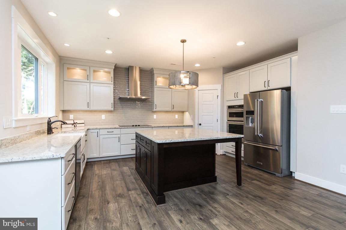 19509 FISHER AVENUE (LOT 2)
