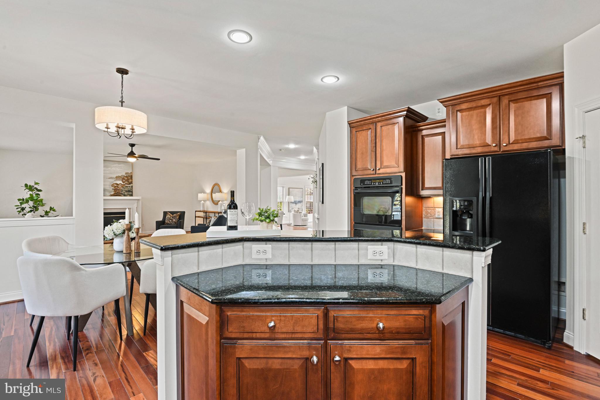 BROADLANDS SOUTH - Residential