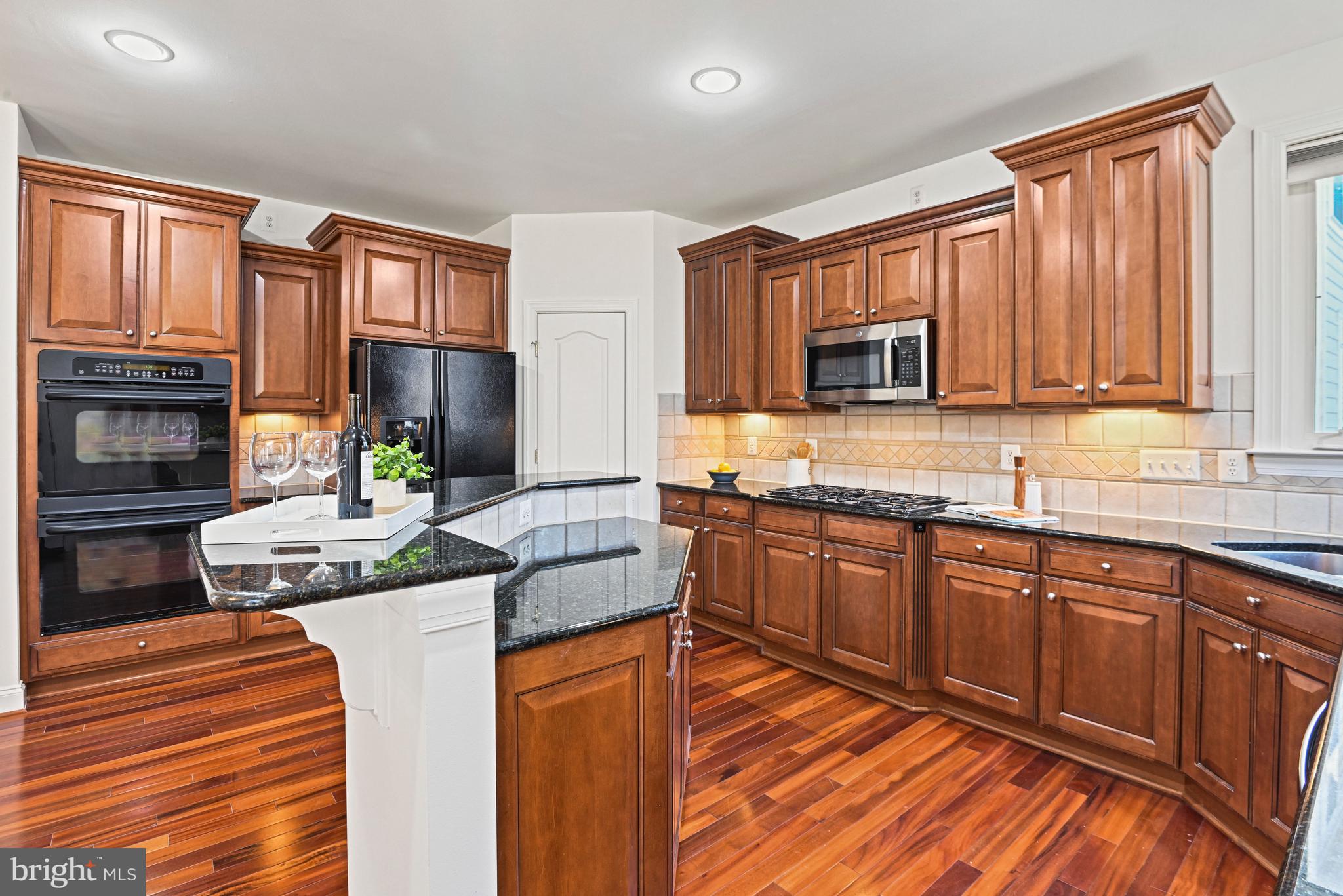 BROADLANDS SOUTH - Residential