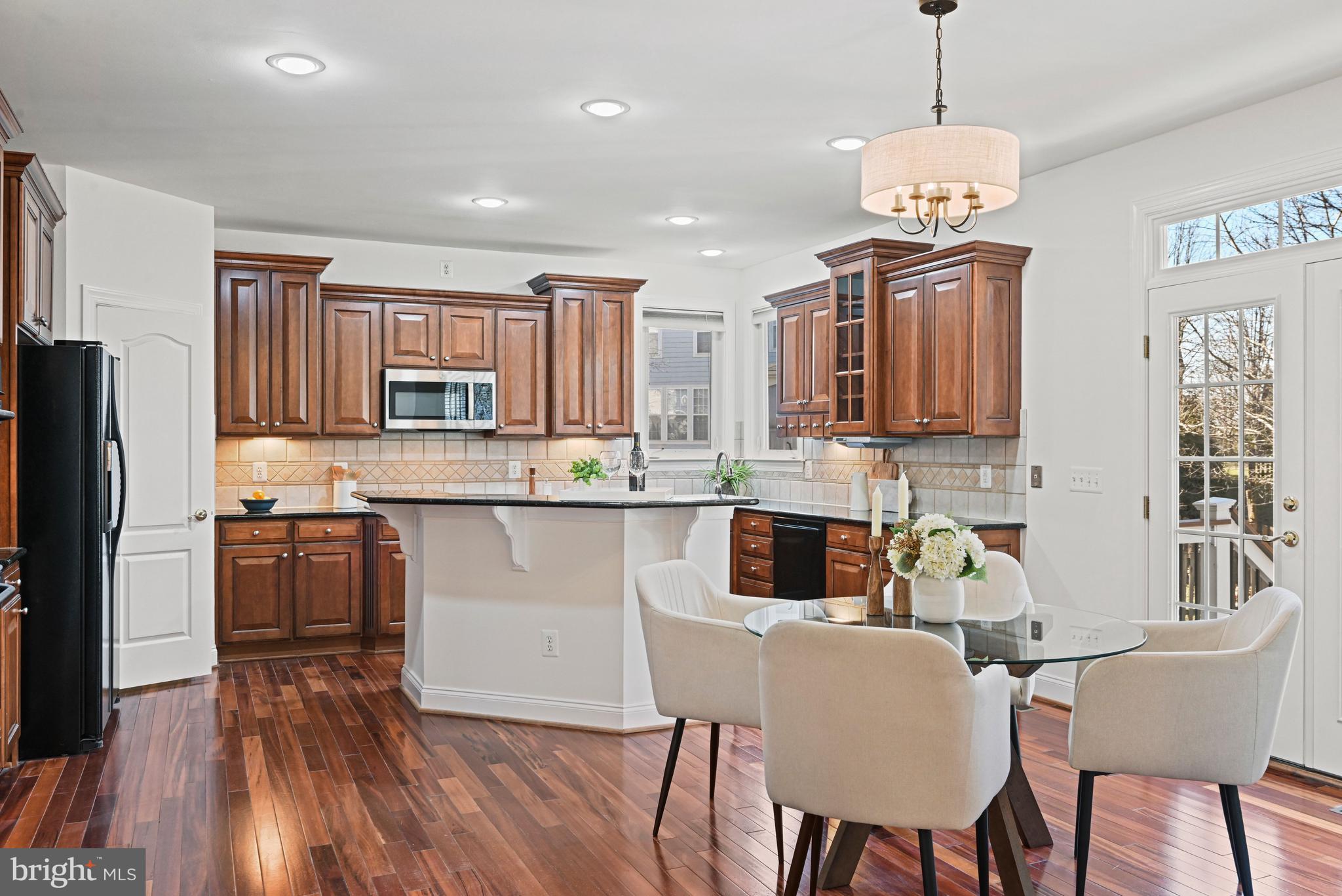 BROADLANDS SOUTH - Residential