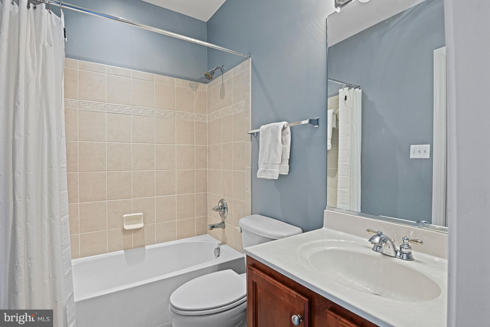 BROADLANDS SOUTH - Residential