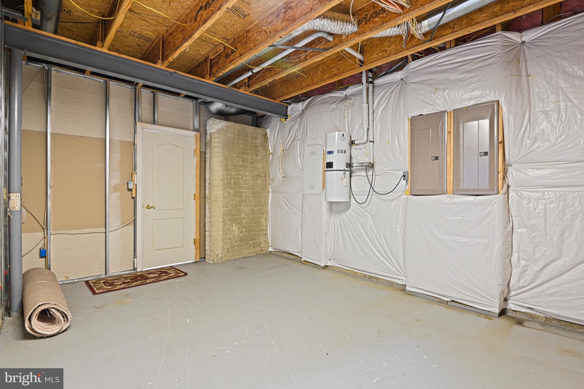 BROADLANDS SOUTH - Residential