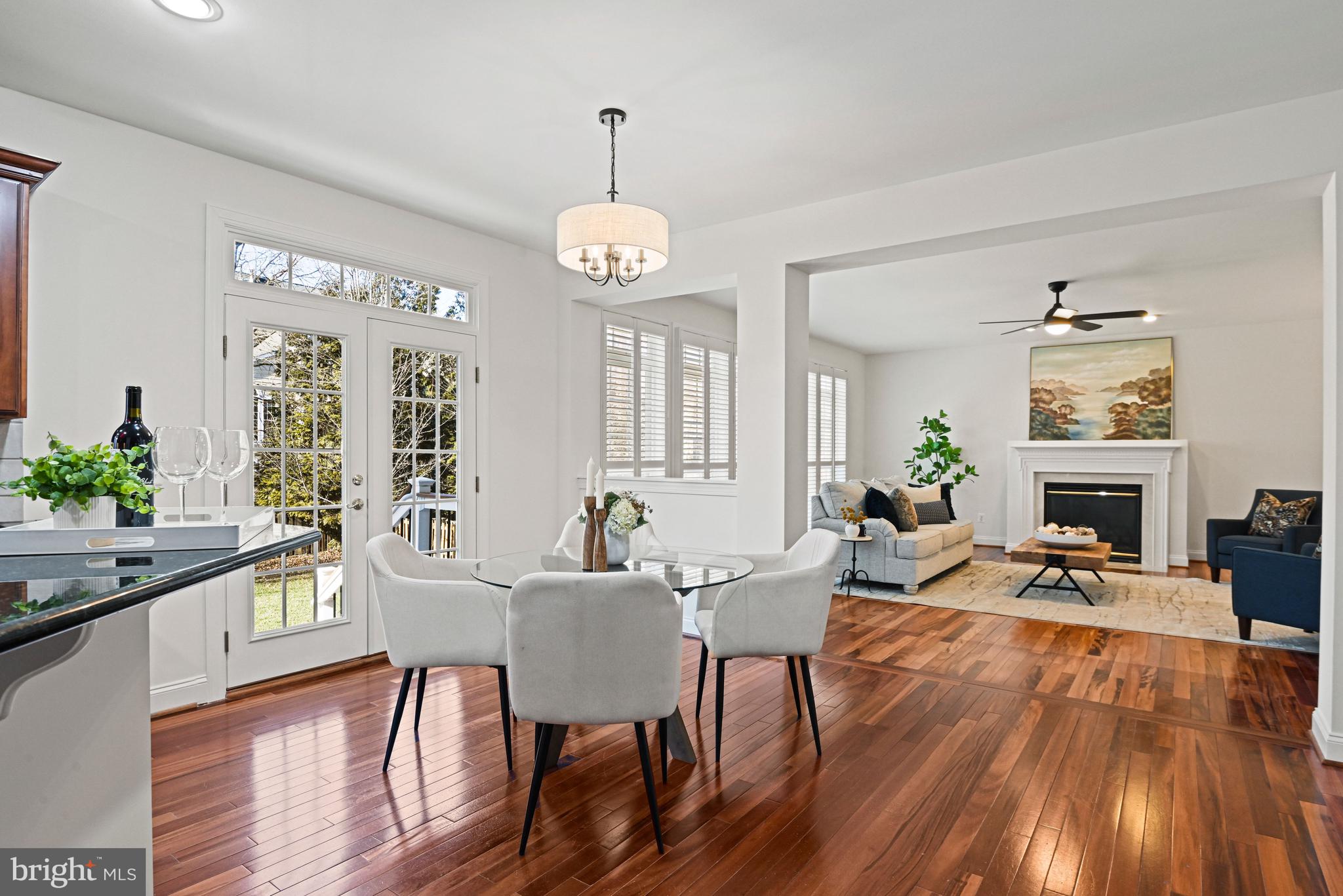 BROADLANDS SOUTH - Residential