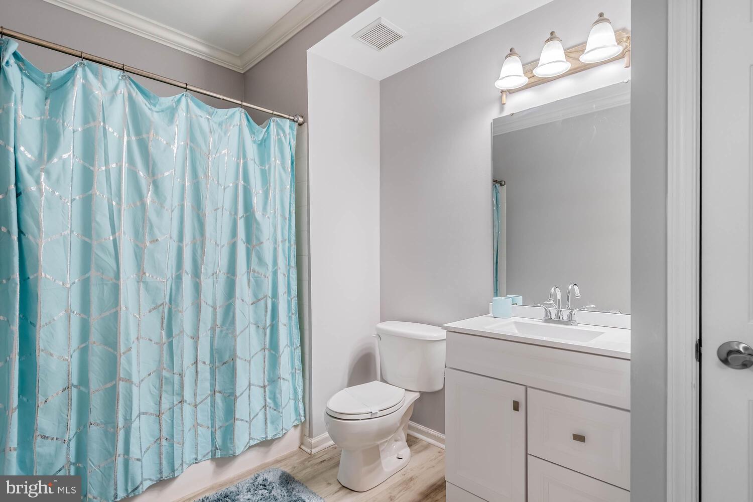 SUNSET ISLAND - Residential