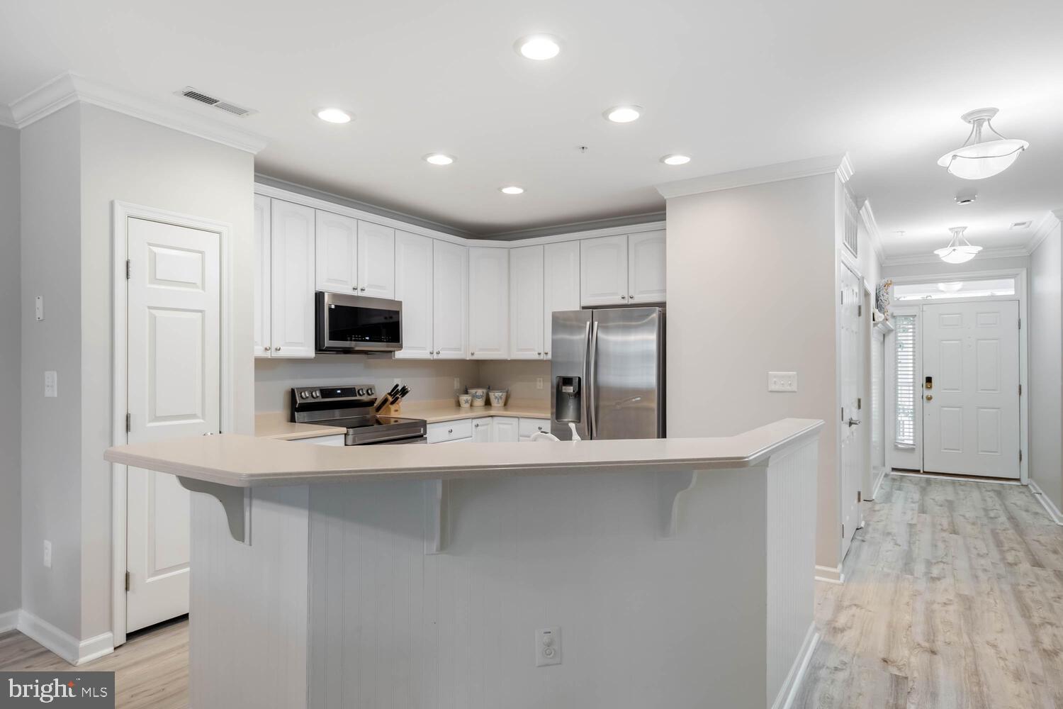 SUNSET ISLAND - Residential