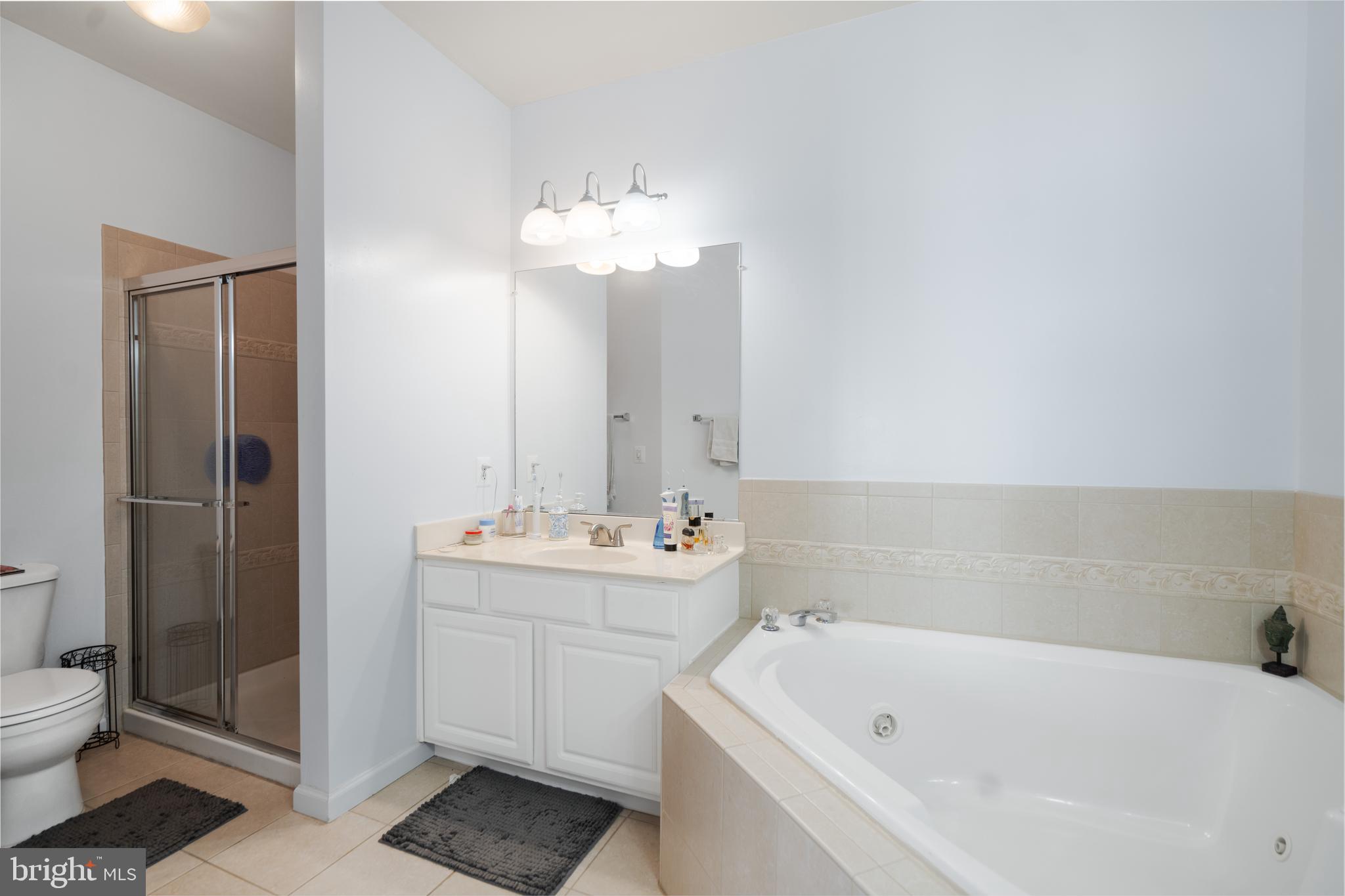 COURTS AT WESCOTT RIDGE - Residential