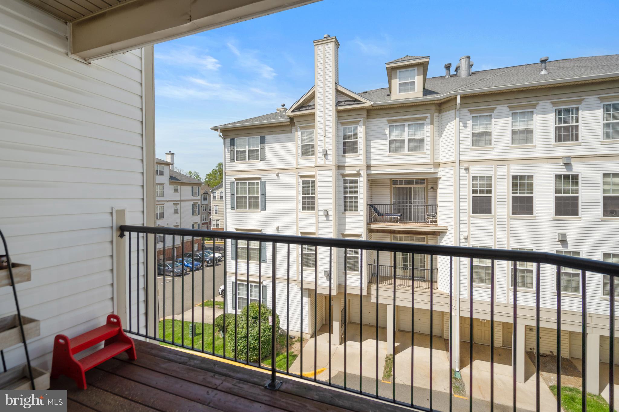 COURTS AT WESCOTT RIDGE - Residential