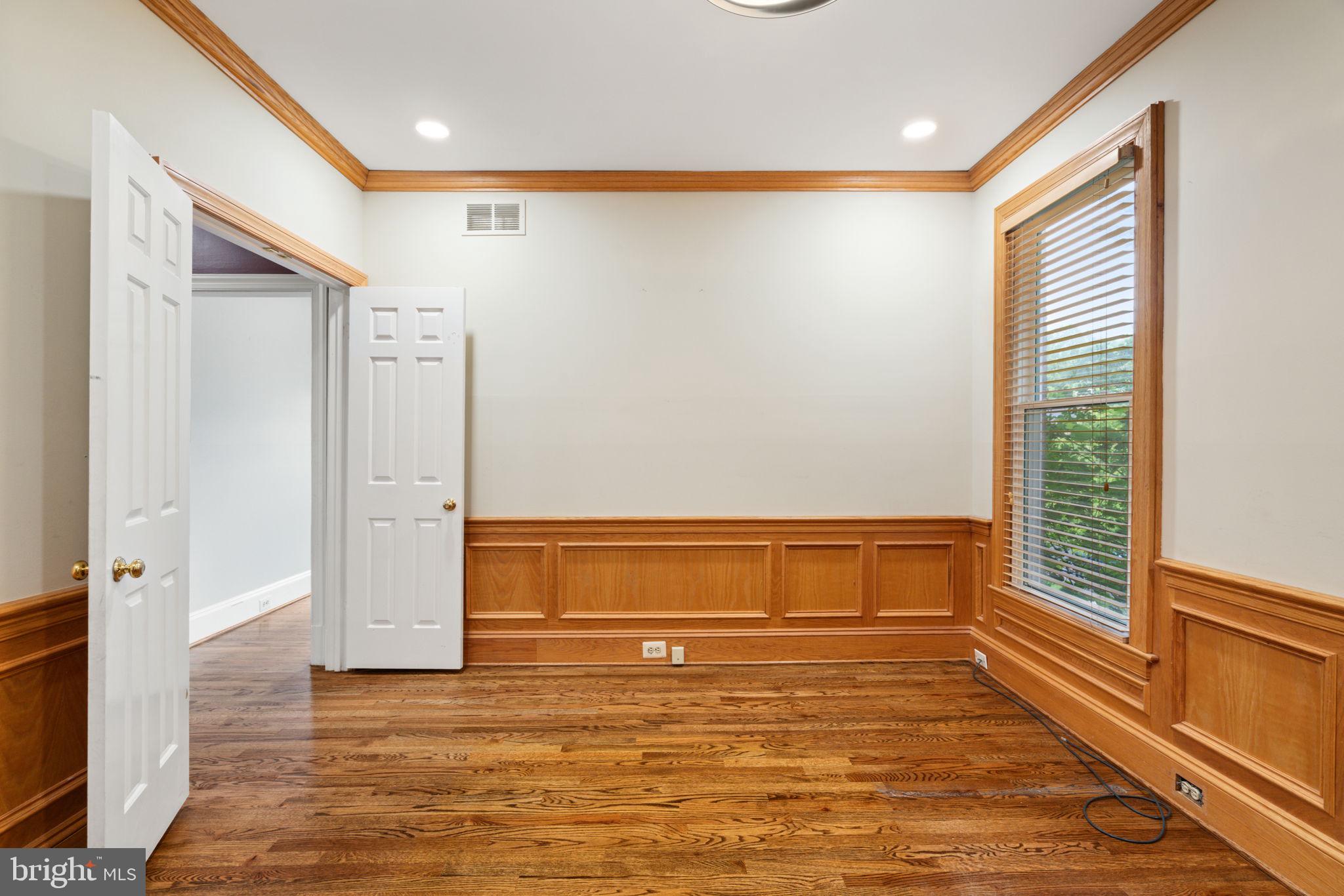 WOLFTRAP MEADOWS - Residential