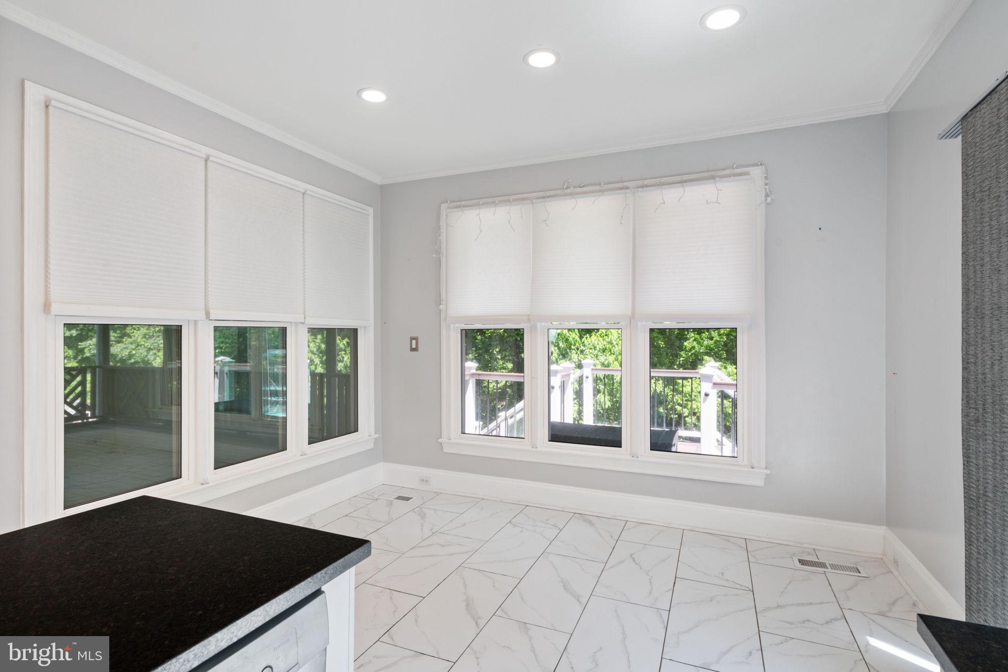 WOLFTRAP MEADOWS - Residential